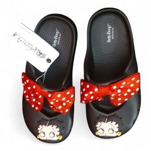 Betty Boop Croc Type Slides. Size 7-8 Womens